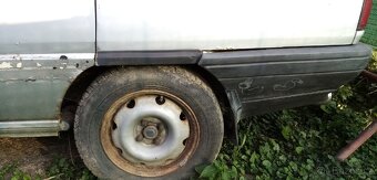 PRODÁM RENAULT 21 RX 2.2 81KW ROK 87 - 18