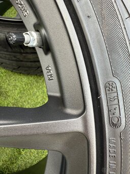 235/35 R19 - 5x114,3 - ZÁNOVNÍ SADA CELOROČNÍ - 18