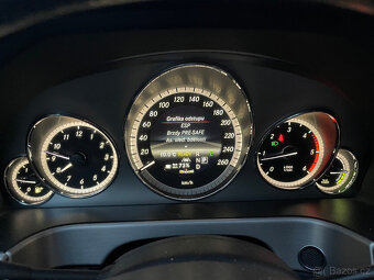 Mercedes-Benz E 300 Bluetec HYBRID Distronic+ AMG - 18