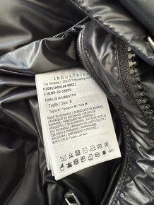 Moncler péřová bunda - 18