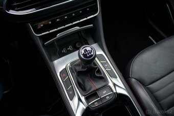 Mg HS 1.5 TGI Elegance 2023 FACELIFT - 18