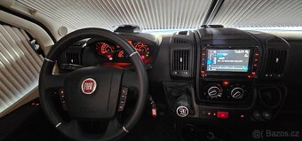 205PS 2021 motor IVECO 2,3 Obytné auto Weinsberg KNAUS VAN - - 18