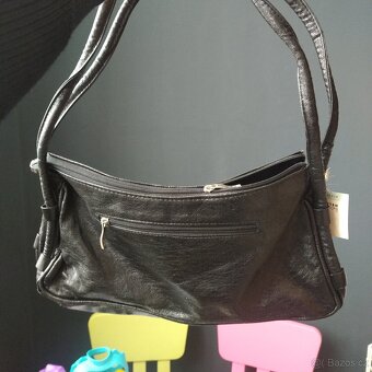 Kabelky, tašky přes rameno - 18