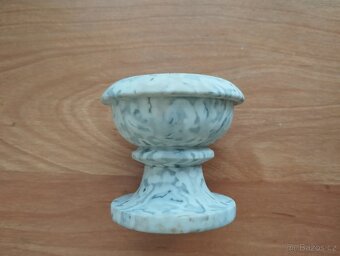 Váza orientální motiv, hrnky, porcelán aj. - 18