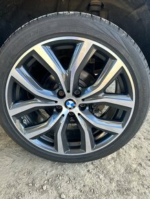 BMW X1 xDRIVE 4x4 - Plná výbava - DVD - 2018-top - 18