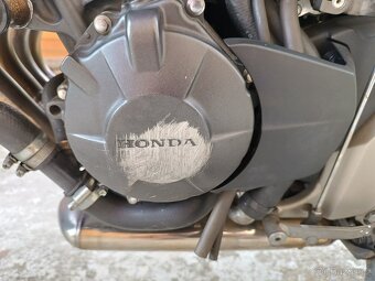 Honda Hornet 600 - 18