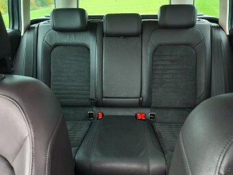 Volkswagen Passat B8 Variant 2.0 TDI DSG 140kW Led Matrix - 18
