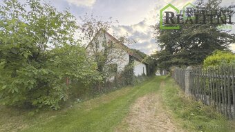 Prodej rodinného domu se zahradou v krásné lokalitě České Ka - 18