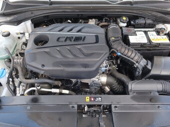 Hyundai i30 WG 1.6CRDi 85kW SMART ČR 1MAJITEL TAŽNÉ - 18