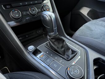 VW Tiguan 2.0 TDi 110 kw 4x4 / Highline / ČR - 18