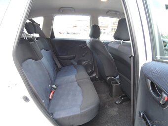 Honda Jazz, 1,2i-VTEC Servis 91tkm 2014 - 18