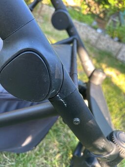 Kočárek + autosedačka s isofix základnou - 18
