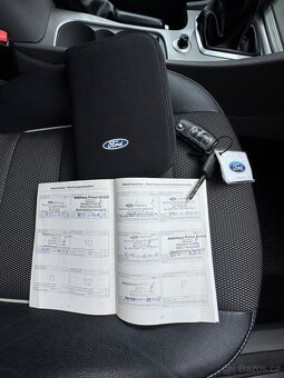 Ford FOCUS 1,6 16V combi -  Black Magic - 18