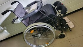 invalidni vozík 40cm 44cm s elektrickou vertikalizaciou - 18