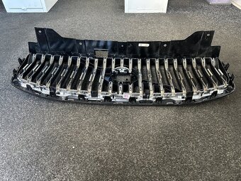 VOLVO XC60 II LIFT Maska - 18