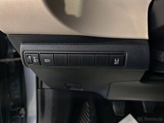 Toyota Corolla 1.6 Valvematic 97kW COMFORT ČR - 18