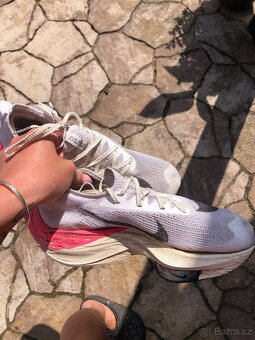 Nike alphafly  uzasne - 18