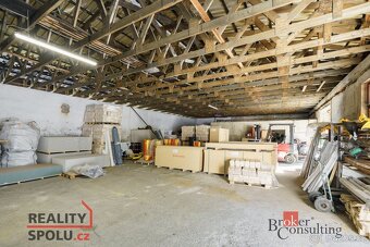 Prodej, komerční/obchodní prostory, 453 m2, Stradalova 304/5 - 18