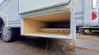 Fiat Ducato / Sunlight, alkovna pro 6 osob, tažné, markýza - 18