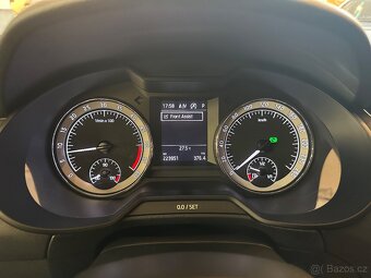 ŠKODA OCTAVIA SCOUT COMBI III FACE 2.0TDI 110KW DSG 4X4  NAV - 18