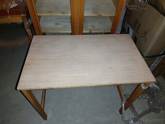 Prodám velký set nábytku z masivní borovice - 18