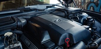 BMW E39 540i Individual – manuál, top stav, investiční kus - 18