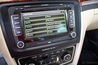 Škoda Superb Combi 3.6 FSI V6 4x4 Elegance DSG - 18