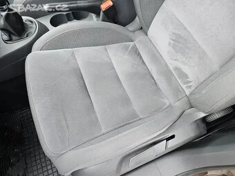 VW Touran 2.0 TDI 103W,1.Maj.159tis,Km,7.Míst,Highline,Tažné - 18