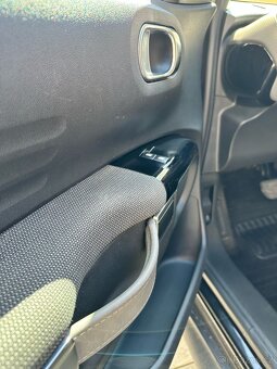 Citroën C4, 1.2 benzín, automat, 166 725 km - 18