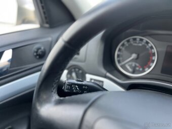 Škoda Octavia, 1,6 TDI 77 kW, KLIMA, TOP STAV - 18