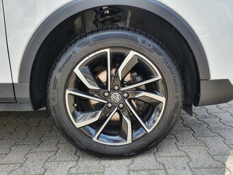 MG ZS Luxury ICE 1.0T-GDI 82 kW Luxury 85tkm Virtual kam360° - 18