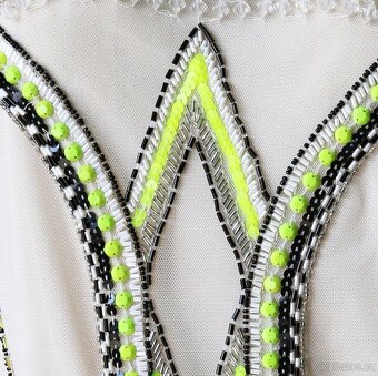 Nové smetanové šaty s korálky Miss Selfridge vel.44 - 18