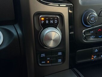 Dodge RAM 5.7 Laramie, crewcab, 4x4, LPG (č.1212) - 18