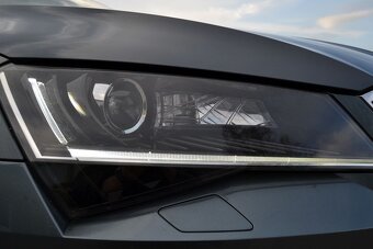 Škoda Superb 2.0 TDI 110kW Ambition Navi DSG TOP STAV - 18