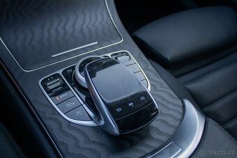 Mercedes-Benz C trieda Kombi 300 d A/T 4MATIC dohoda na cene - 18