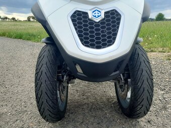 Piaggio MP3  300i   ABS,ASR - 18