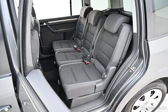 Volkswagen Touran 1.4TSI 103KW 7Míst Comf. 8/13 DPH - 18