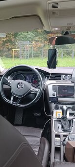 VOLKSWAGEN PASSAT combi (3G5) / 2.0 TDI - 18