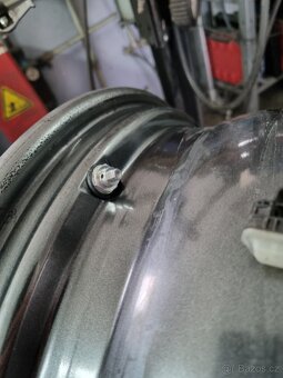 Zimní kola Kia Sportage Hyunday Tucson 245/45 R19 5X114,3 - 18