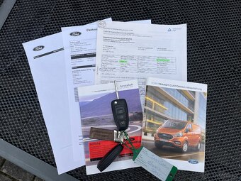 Ford Transit Custom L2 2,0TDCi 96KW BUS 9 Míst, jen 91oooKM - 18