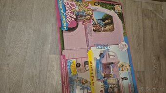 Barbie karavan snů Mattels krabicí - 18