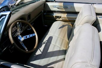 1968 Buick Electra 225 Custom Convertible - 18