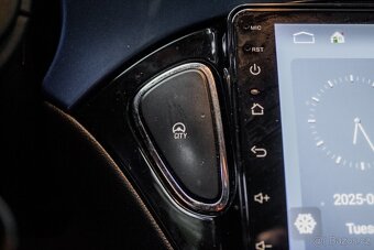 Opel Adam 1.2 Twinport Jam / AJ NA SPLÁTKY / PROTIÚČET / - 18