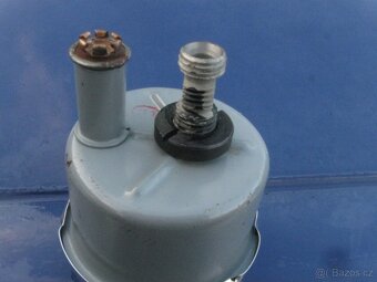 Tlakoměr vzduch 0-16 kg/cm2 PAL TATRA 148 /Zetor + ampermetr - 18