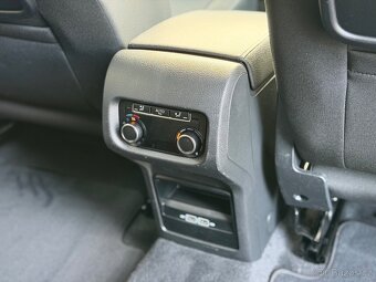 VW SHARAN 2.0 TDI 110KW WEBASTO KAMERA ACC XENON M2021 - 18