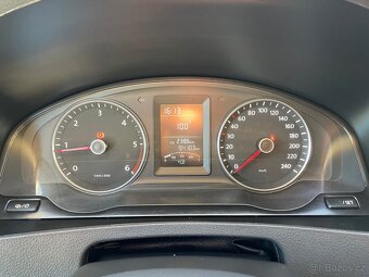 Volkswagen Transporter s obytnou vestavbou - 18