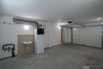 Pronájem  RD 4+kk, 183 m2, pozemek 507 m2, garáž, Moravičany - 18