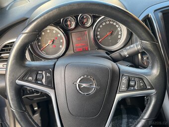 Opel Astra J P 10 1.6i Turbo - 18