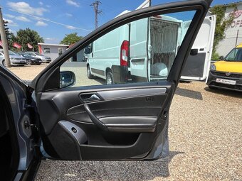 Mercedes-Benz Třídy C, C 220 CDI Avantgarde - 18