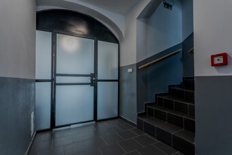 Nadstandardně zrekonstruovaný bytový dům - Lužické hory - 18